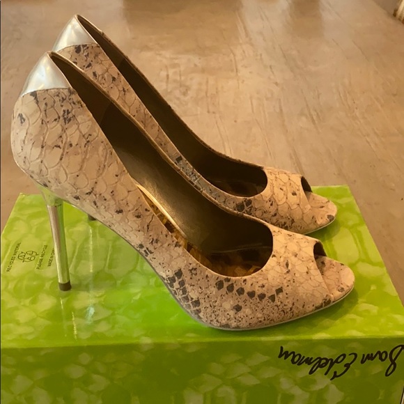 Sam Edelman Pump - Picture 2 of 3